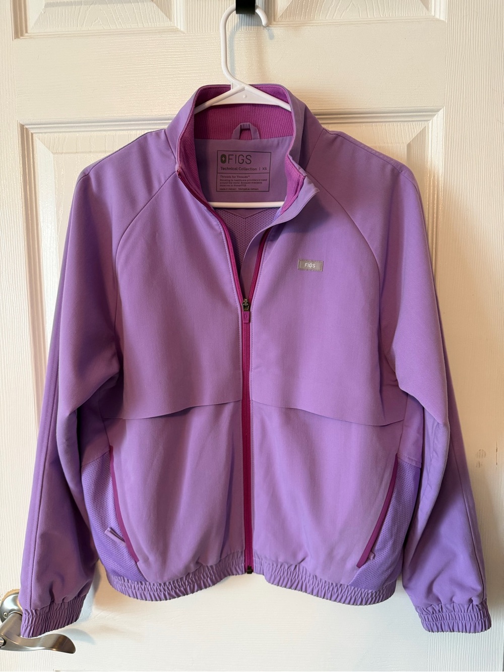 FIGS Sydney Jacket Lilac Dawn